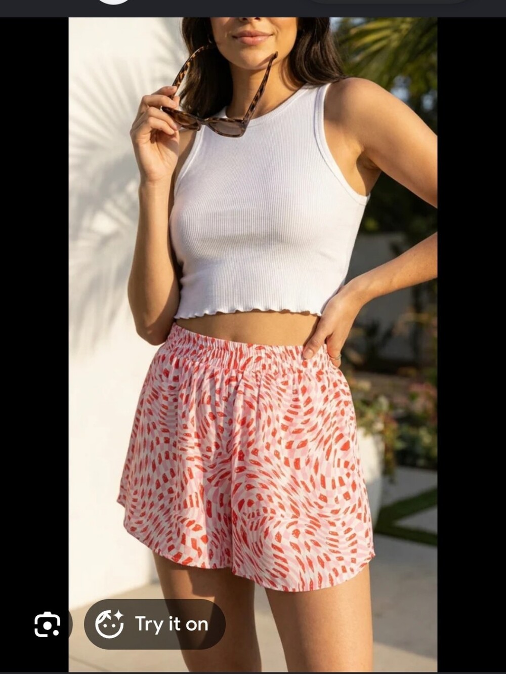 Meet Me In Santorini Abstract Shorts NWT